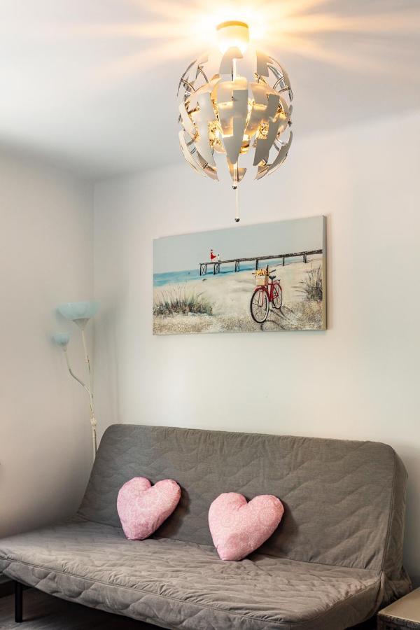 Barca 3 New Lovely Aprtment Near Beach Sant Adria de Besos Exterior photo