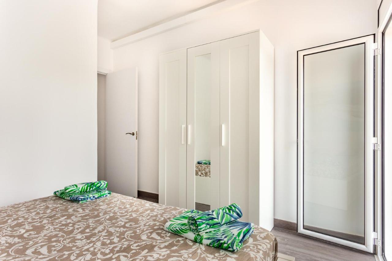 Barca 3 New Lovely Aprtment Near Beach Sant Adria de Besos Exterior photo